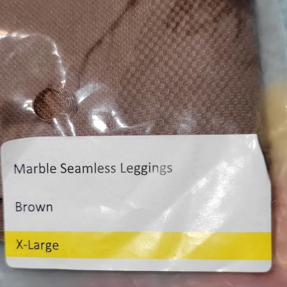 Nwt Curves N Combat Boots | Seamless Leggings w/Booty Scrunch | Brown Ma… - Picture 6 of 7